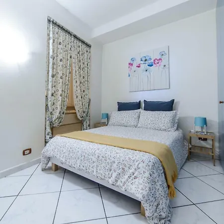 Apartment Aldo's House Naples